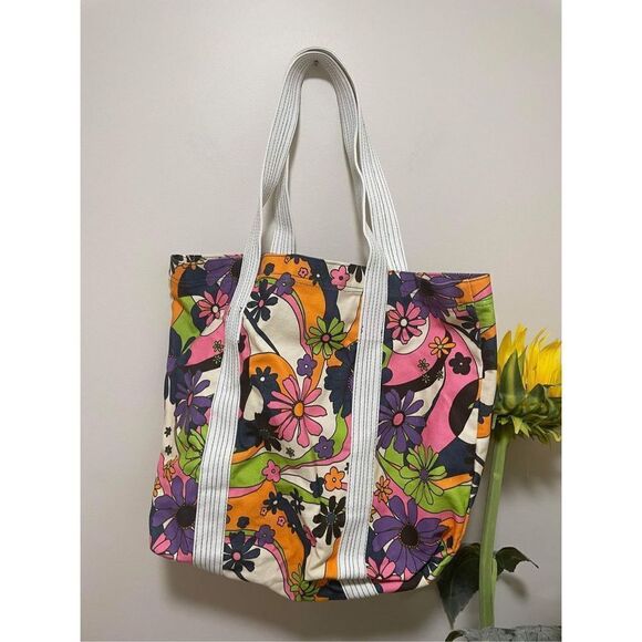 BDG Urban Outfitters Printed Floral Canvas Tote Bag - Picture 2 of 4